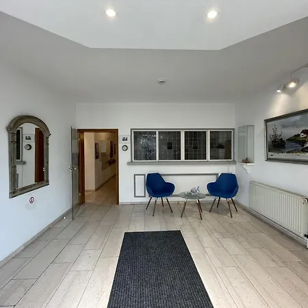 Fischerhus, Ebbe Und Flut * Cuxhaven